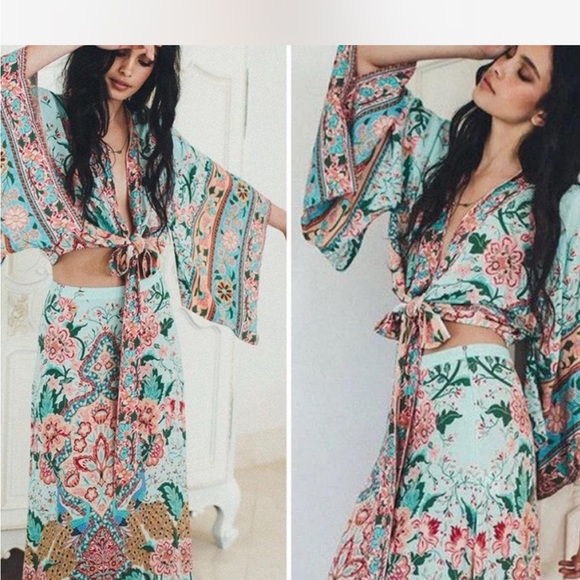 Spell Dresses & Skirts - Spell Lotus Kimono Set Top & Bottom Size XS Perfect condition